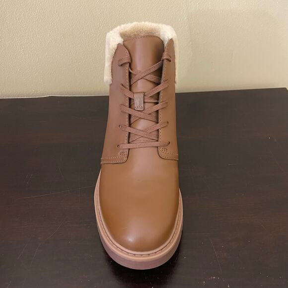 Clarks Women's Leighly Lace Brown Ankle Boots - Picture 4 of 7